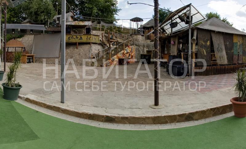 ДЮК - гостиничный комплекс в Харьков