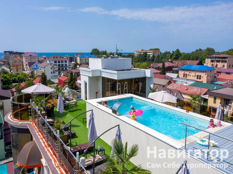 SHINE HOUSE - гостиница в Адлер