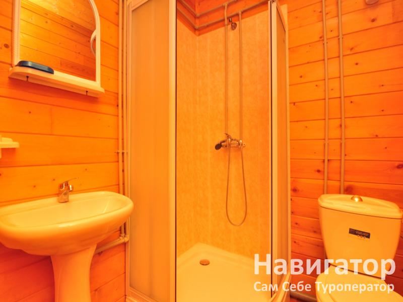 ТРИ СОСНЫ - гостиница в Гудаута