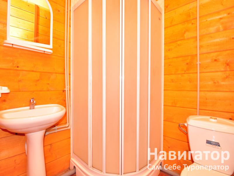 ТРИ СОСНЫ - гостиница в Гудаута