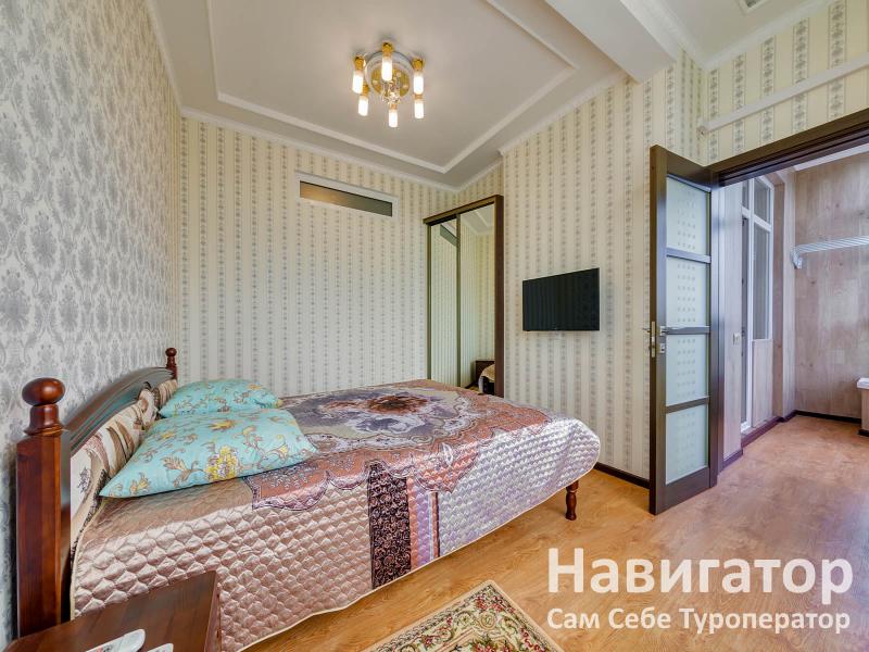 2-х комнатная квартира с видом на море в Геленджик центр