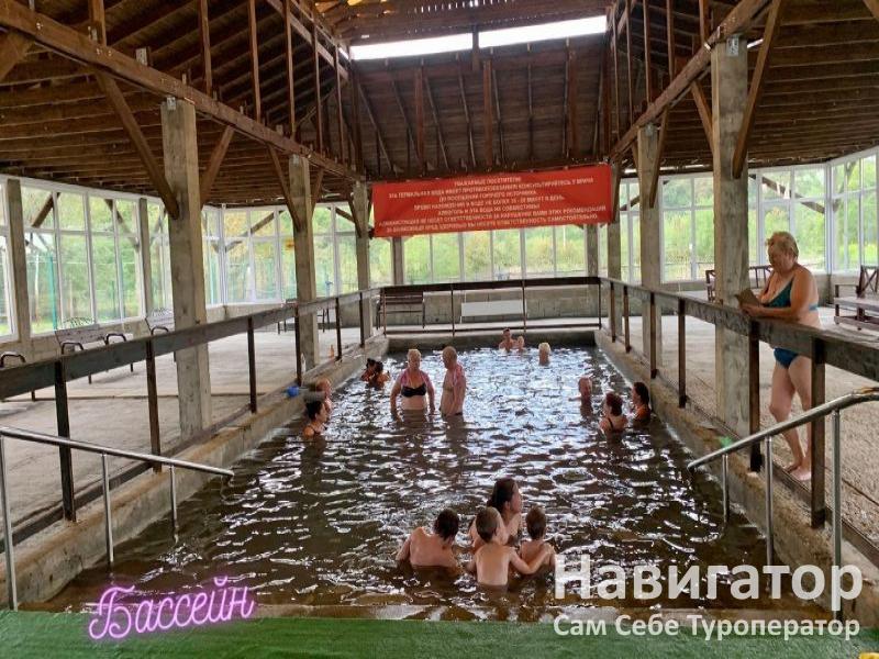 Термальный бассейн в хуторе Кубанском в Хутор Кубанский