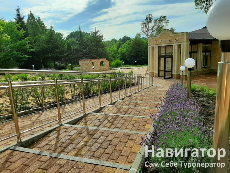 Термальный бассейн в хуторе Кубанском в Хутор Кубанский