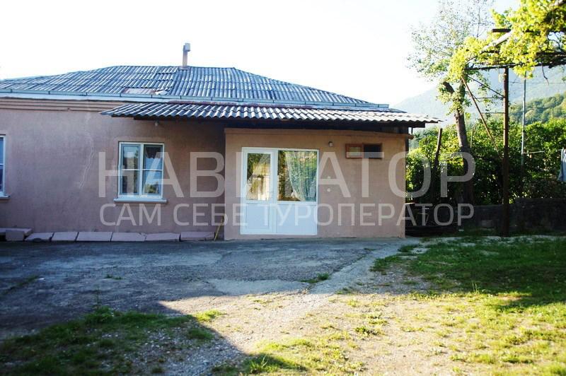 НА ПАРКОВОЙ - частный дом в Курортные поселки Абхазии