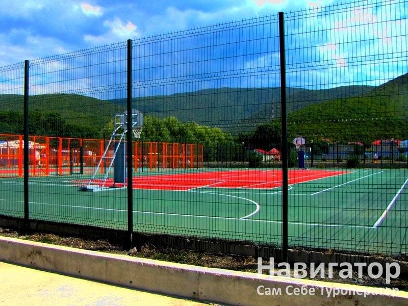 БУРЕВЕСТНИК - пансионат в Курортные поселки Лазаревского района