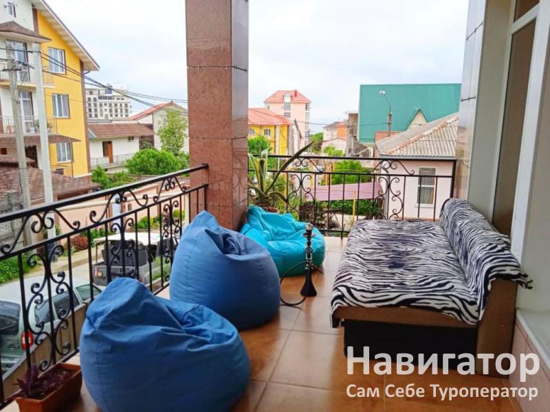 ДОМИК НА АКАЦИЯХ - гостевой дом в Адлер