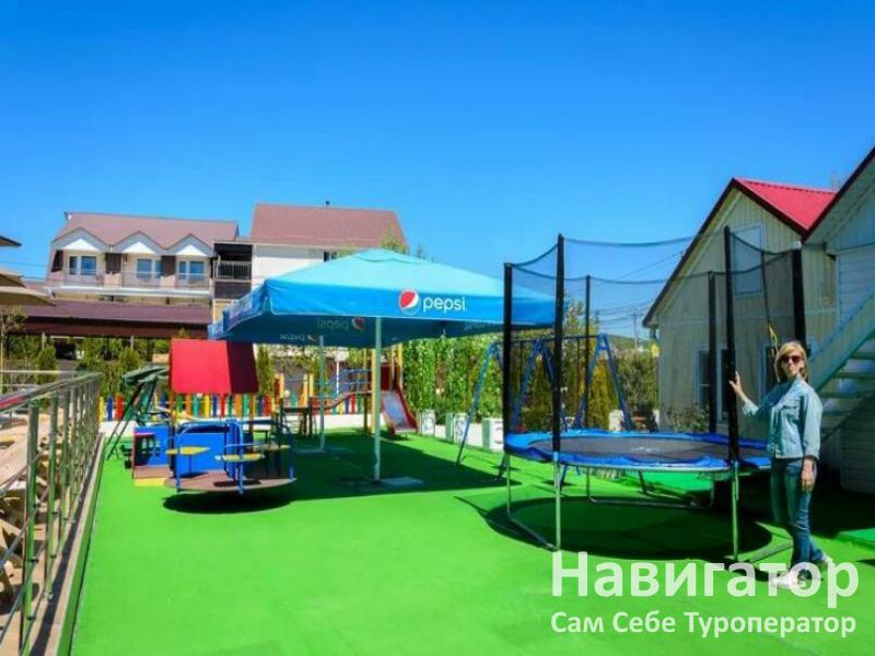 РУСАЛКА - гостиница в Лермонтово