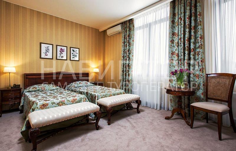 DOLPHIN - hotel*** в Центр