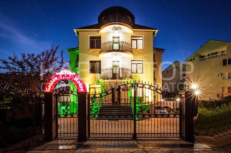 GOLDEN HOUSE - отель в Центр