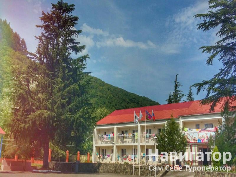 ЭКСПРЕСС - детский оздоровительный лагерь в Курортные поселки Лазаревского района