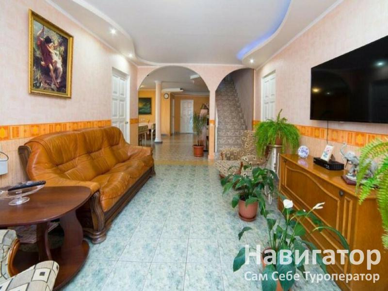 НА ЛАЗУРНОЙ - гостевой дом в Адлер