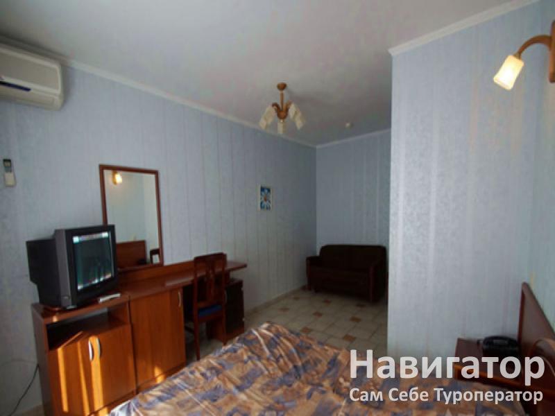 ДИАНА - пансионат в Широкая балка
