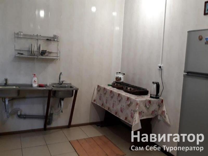 РОСТОВ - гостевой дом в Пицунда