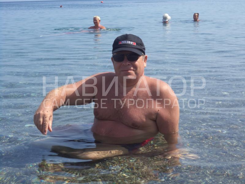 РОСТОВ - гостевой дом в Пицунда