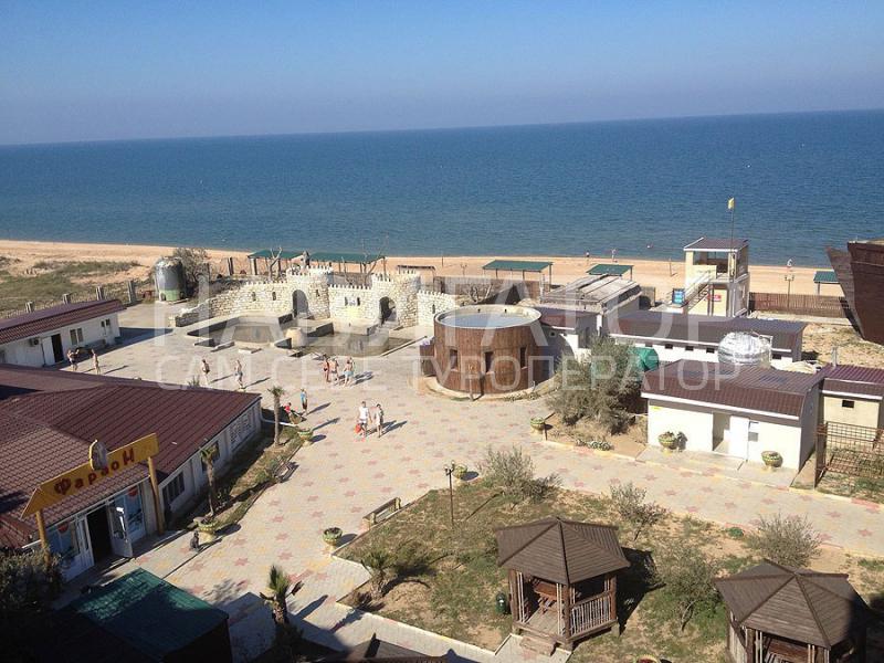 ЗОЛОТОЙ ПЛЯЖ - туристический комплекс в Пересыпь