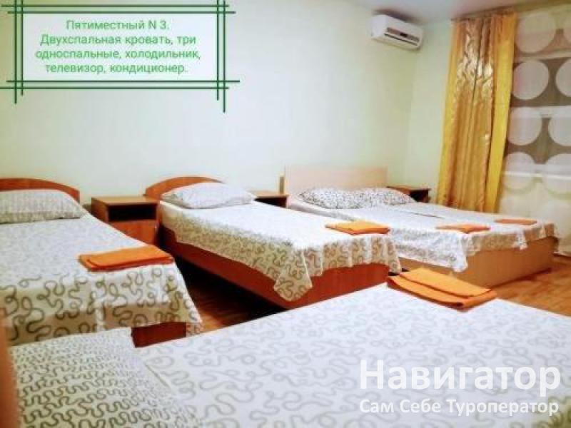 НА НАБЕРЕЖНОЙ- база отдыха в Голубицкая