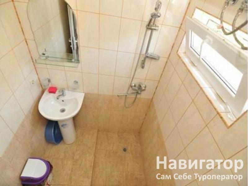 У АРТУРА гостевой дом в Гагра