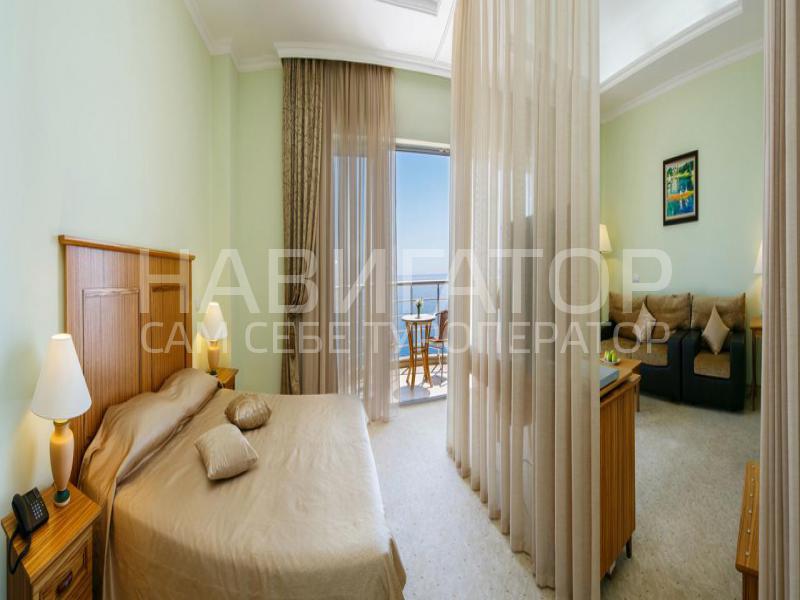 МОРЕ - отель в Алушта