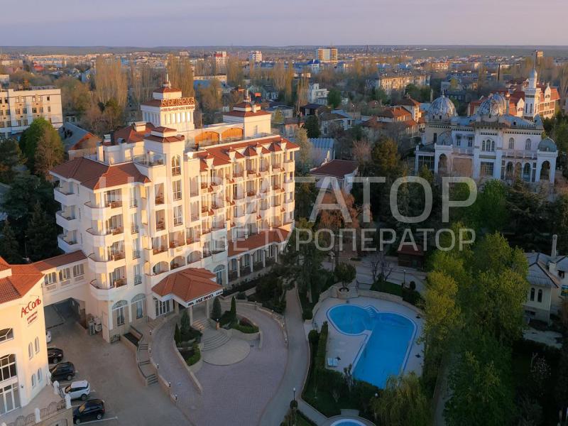 АЛЫЕ ПАРУСА - отель в Феодосия