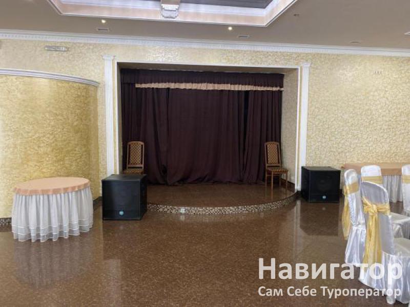 Старый замок - отель *** в Славянский район