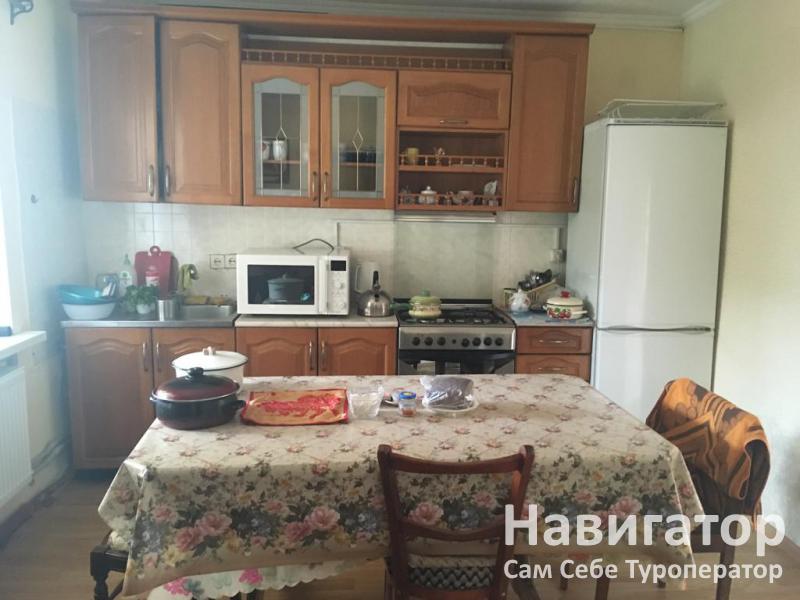 На МОЛОДЕЖНОЙ - гостевой дом в Хутор Кубанский