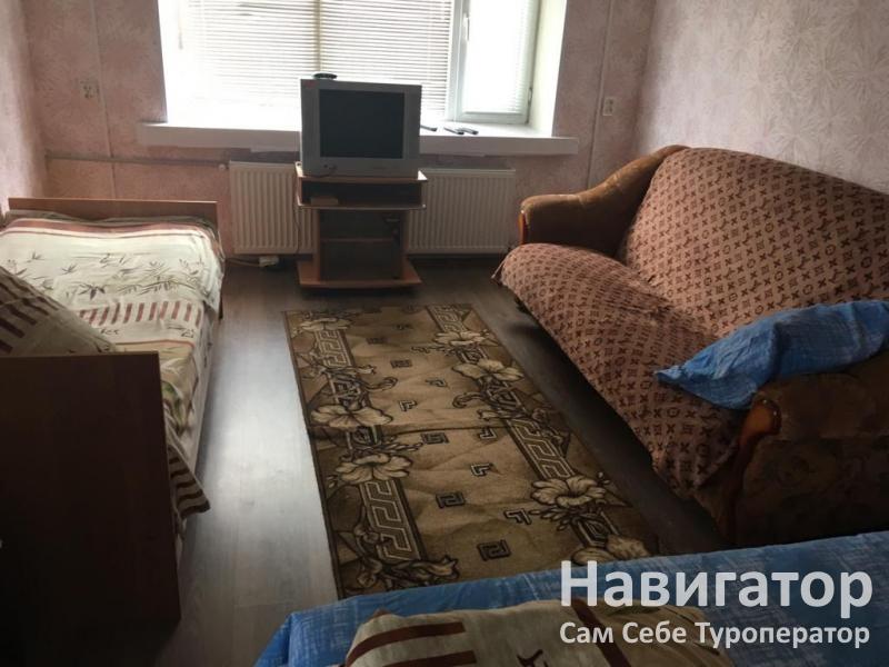 На МОЛОДЕЖНОЙ - гостевой дом в Хутор Кубанский