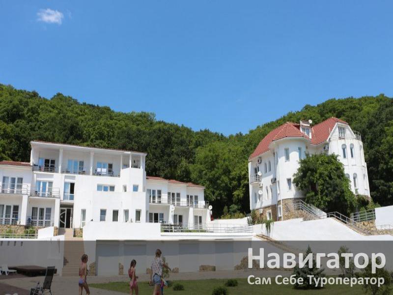 КЛУБ СЕМЕЙНОГО ОТДЫХА - база отдыха** в Абрау-Дюрсо