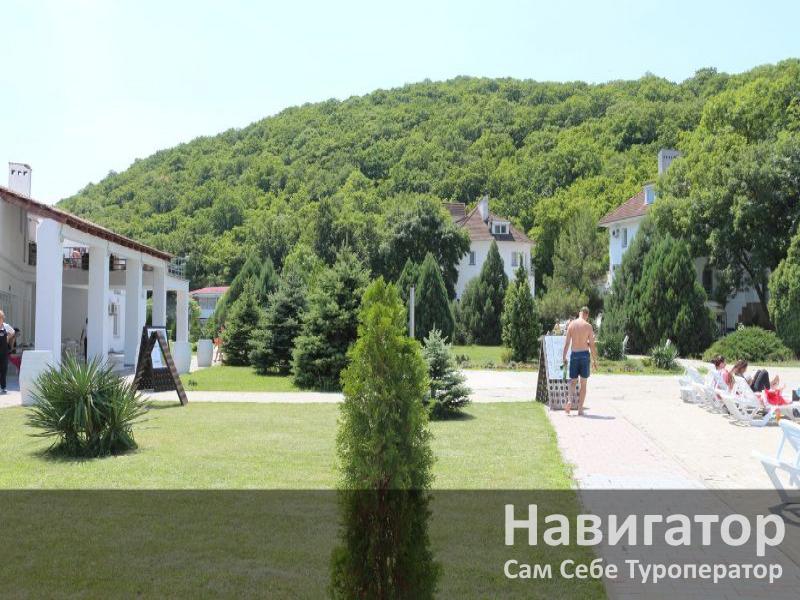 КЛУБ СЕМЕЙНОГО ОТДЫХА - база отдыха** в Абрау-Дюрсо