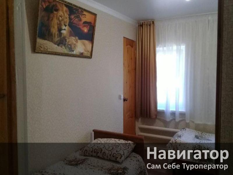 ОКСАНА - гостевой дом в Село Великовечное
