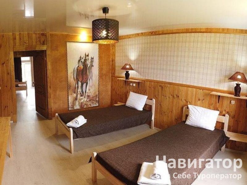ДОМИК У ТРЕХ ОЗЕР - база отдыха в Мостовской район