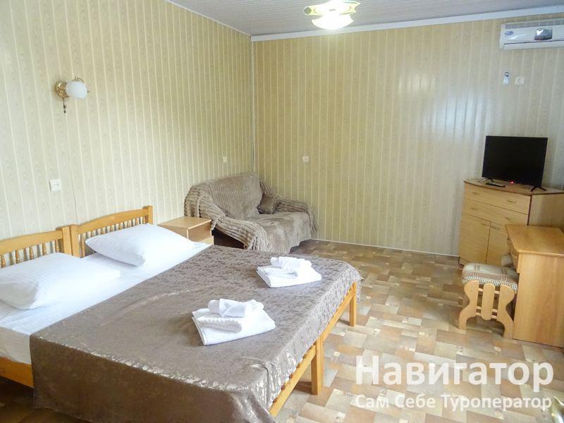 НА ОРЕХОВОЙ - гостевой дом в Джубга
