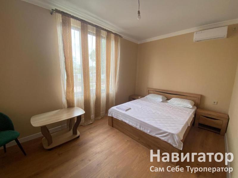 ЛИАНА - гостевой дом в Гудаута