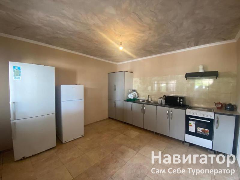 ЛИАНА - гостевой дом в Гудаута